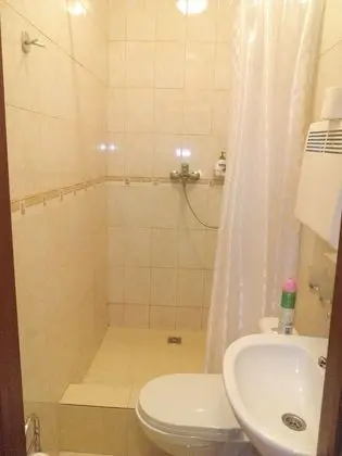 Tek Büyük Yataklı Oda, Balkon