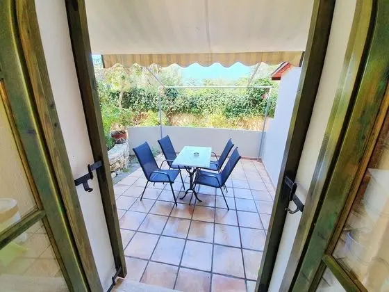 Tek Büyük Yataklı Oda, Balkon