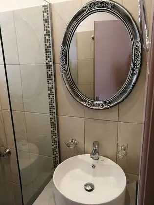 Üç Kişilik Oda, Balkon