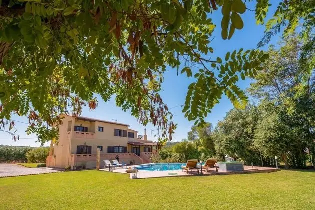 Villa