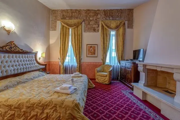Deluxe Tek Kişilik Oda