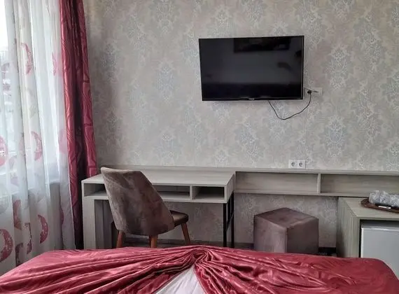 Standard Tek Büyük Yataklı Oda