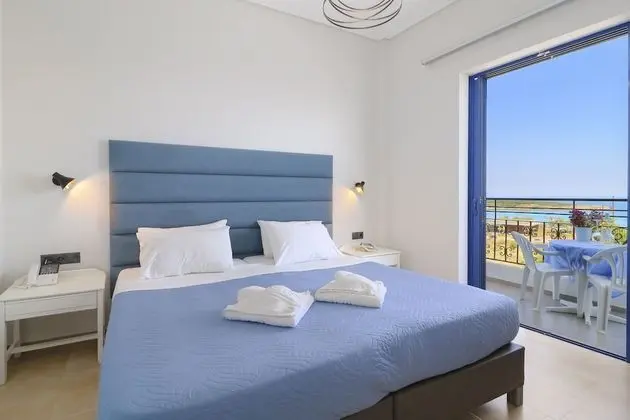 Superior Tek Büyük veya İki Ayrı Yataklı Oda, Deniz Manzaralı, Denize Bakan