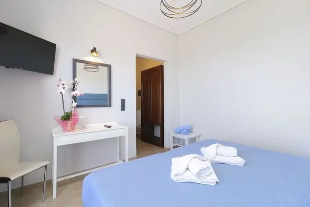 Tek Büyük veya İki Ayrı Yataklı Oda, Balkon