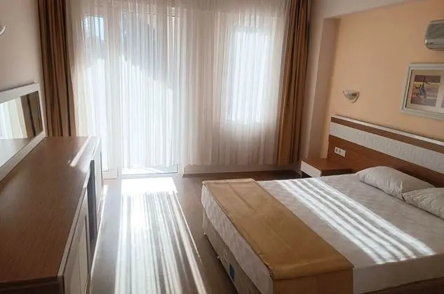 Standard Oda, 1 Yatak Odası, Sigara İçilmez, Bahçe Manzaralı