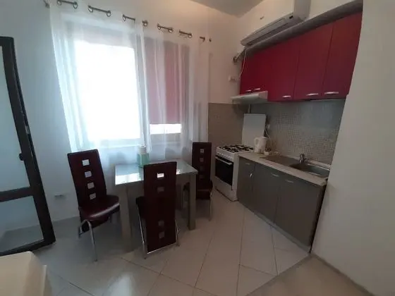 Apart Daire, 1 Büyük (Queen) Boy Yatak ve Çekyat, Sigara İçilmez