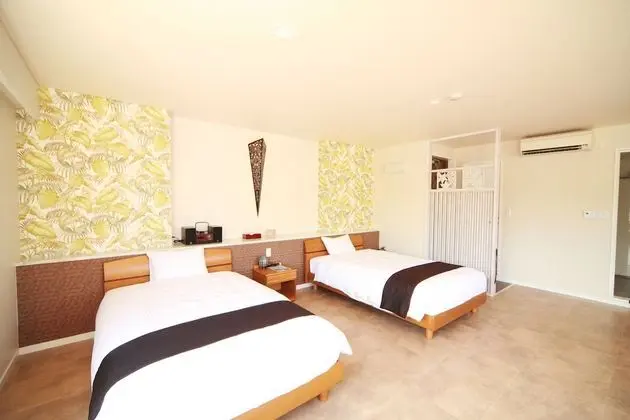 Standard Oda, Sigara İçilmez, Dağ Manzaralı (2 Semi-Double Beds)