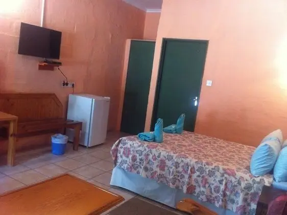 Standard Tek Büyük Yataklı Oda, Bahçe Manzaralı