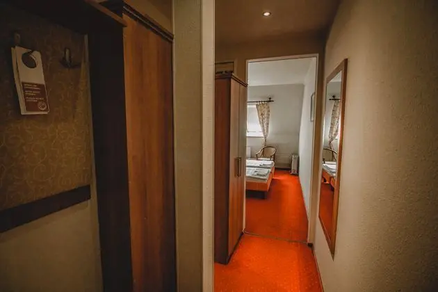 1 Çift Kişilik Veya 2 Tek Kişilik Yatak Superior