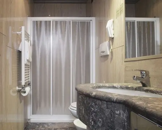 Classic Tek Büyük veya İki Ayrı Yataklı Oda, 1 Çift Kişilik veya 2 Tek Kişilik Yatak