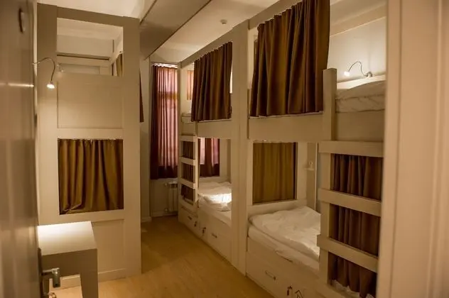 Basic Ortak Ranzalı Oda, Sadece kadınlar için (Bed in 6-beds dormitory)