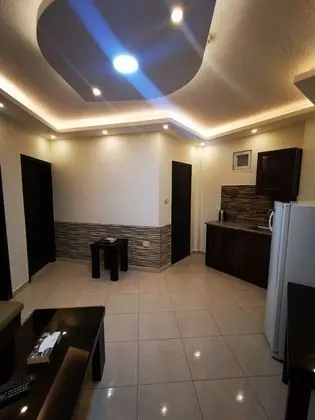 Üç Kişilik Oda