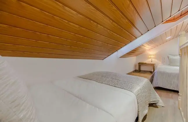 Apart Daire, 2 Yatak Odası, Nehir Manzaralı