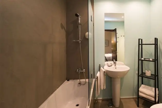 Superior Tek Büyük veya İki Ayrı Yataklı Oda
