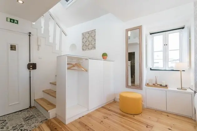 Çatı Katı (Loft), Nehir Manzaralı