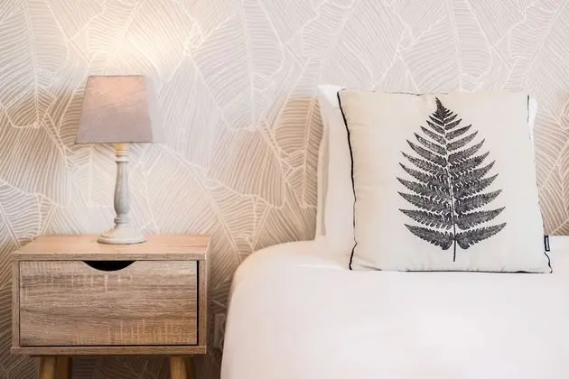 Stüdyo, Nehir Manzaralı