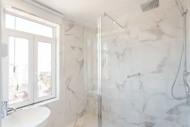 Stüdyo, Nehir Manzaralı