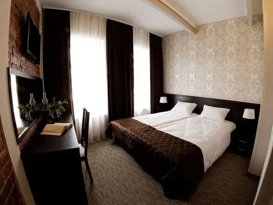 Comfort Tek Büyük veya İki Ayrı Yataklı Oda