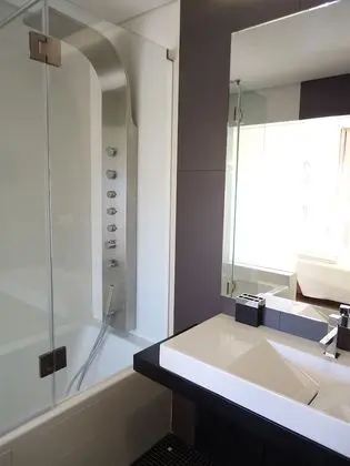 Villa, 3 Yatak Odası, Havuz Manzaralı