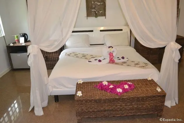 Honeymoon Villa