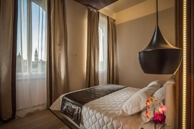 Süit, Nehir Manzaralı