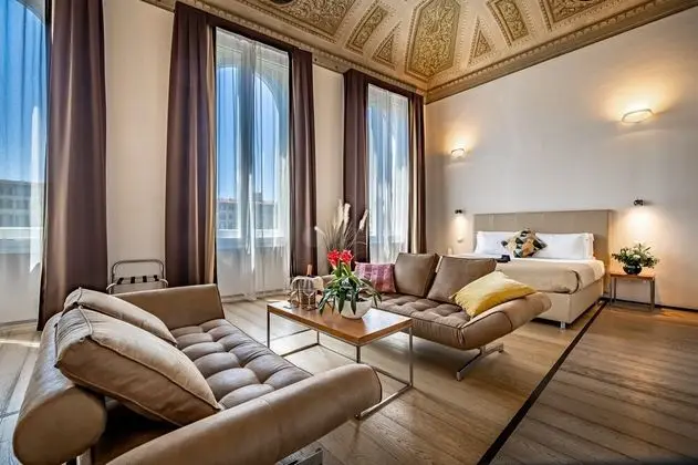 Süit, Nehir Manzaralı (Prestige)