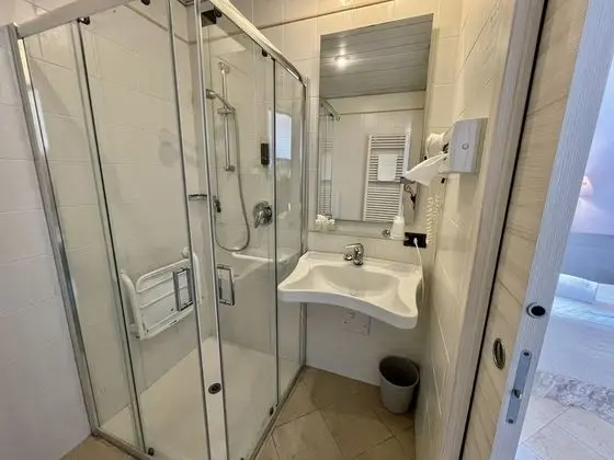 Standard İki Ayrı Yataklı Oda