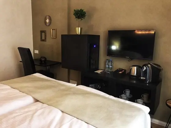 Standard Tek Büyük Yataklı Oda, 1 Yatak Odası, Özel Banyo, Zemin Kat