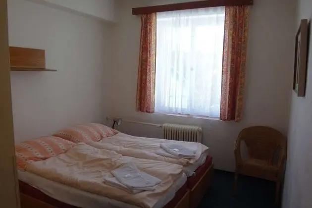 Standard Tek Büyük veya İki Ayrı Yataklı Oda