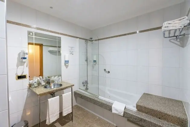 Superior Tek Büyük Yataklı Oda