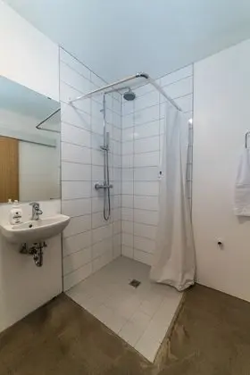 Tek Büyük veya İki Ayrı Yataklı Oda, Özel Banyo