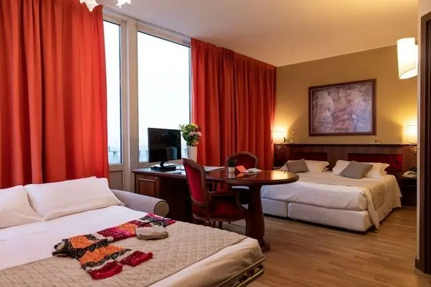 Comfort Dört Kişilik Oda