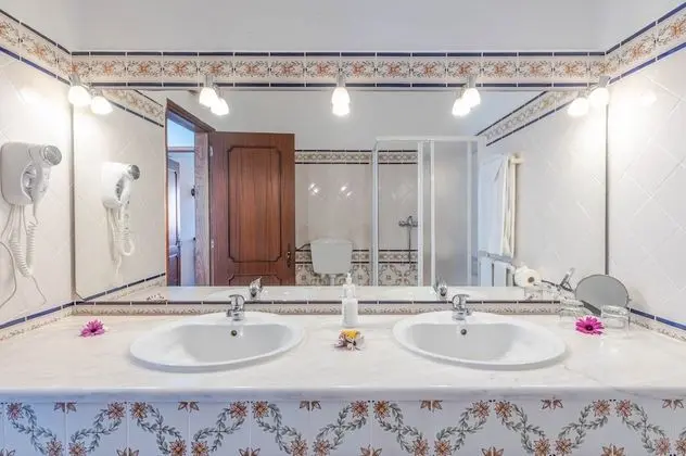Apart Daire, 2 Yatak Odası, Deniz Manzaralı, Denize Bakan