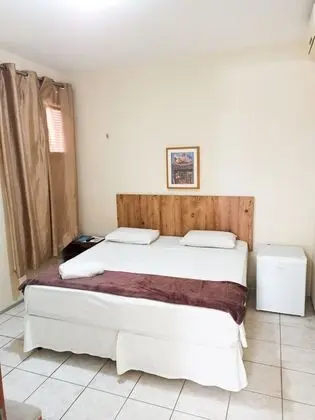 Basic Tek Büyük Yataklı Oda