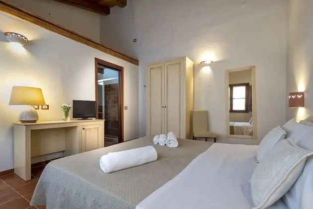 Classic Tek Büyük Yataklı Oda