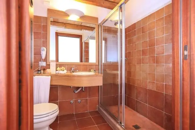 Classic Tek Büyük Yataklı Oda