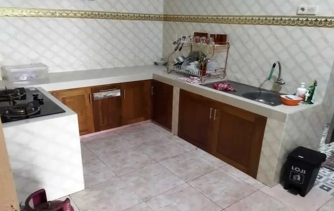Standard Tek Büyük Yataklı Oda, Ortak Banyo (Second Floor)