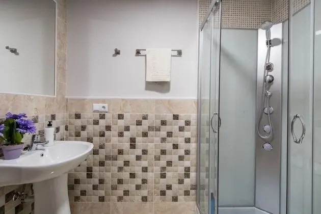 Apart Daire, 2 Yatak Odası, Mutfak