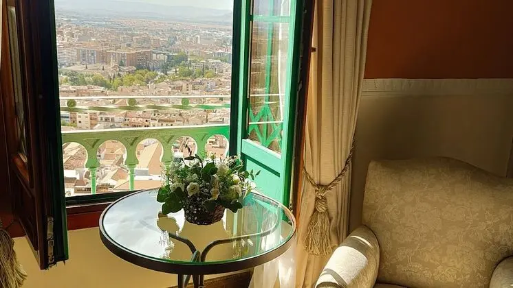Classic Oda, 2 Tek Kişilik Yatak, Sigara İçilmez, Şehir Manzaralı