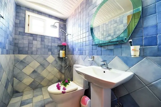 Oda, Jakuzi (Cypress /Spa in winter, contact hotel)