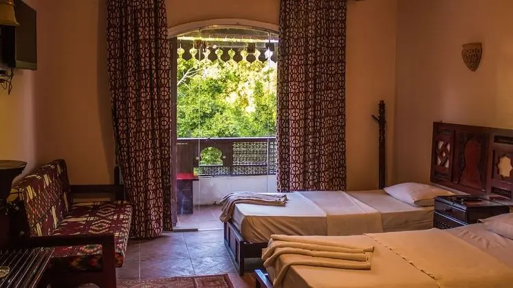 Standard Room, Partial Sea View