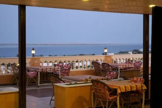 Tek Büyük Yataklı Oda, 2 Yatak Odası