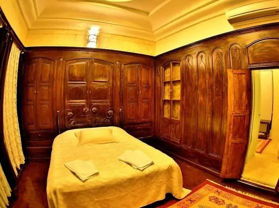 Standard Tek Büyük veya İki Ayrı Yataklı Oda