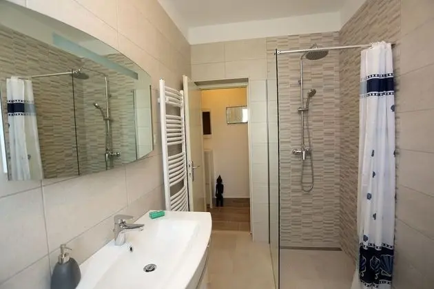 Apart Daire (Ali - modern apartments - A1(4+1))