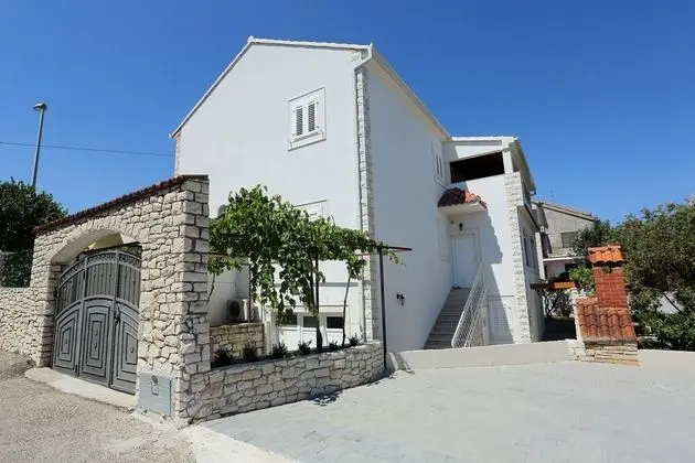 Apart Daire (Ali - modern apartments - A1(4+1))