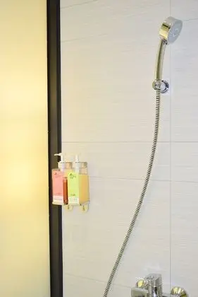 Standard Dört Kişilik Oda, Sigara İçilmez