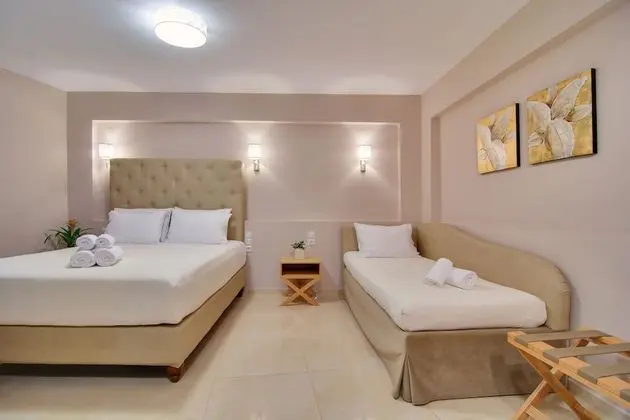 Deluxe Üç Kişilik Oda