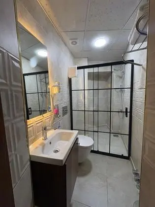 Aile Odası,Avlu Manzaralı