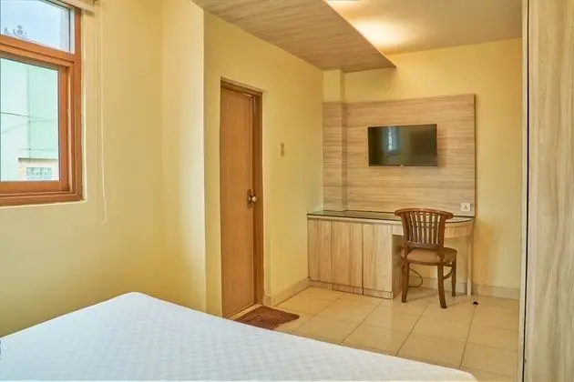 Standard Tek Büyük Yataklı Oda