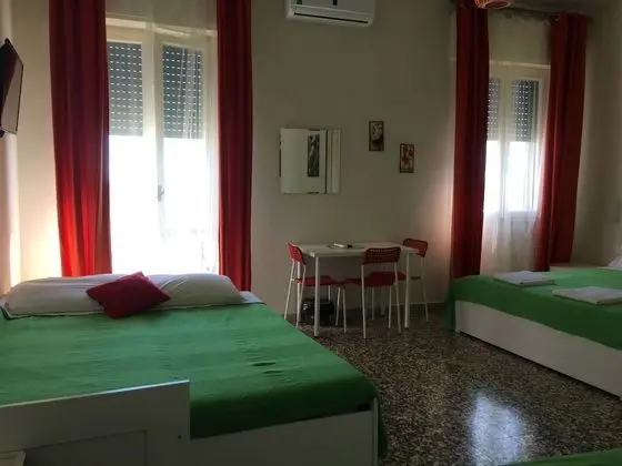 Deluxe Tek Büyük Yataklı Oda, Özel Banyo, Şehir Manzaralı